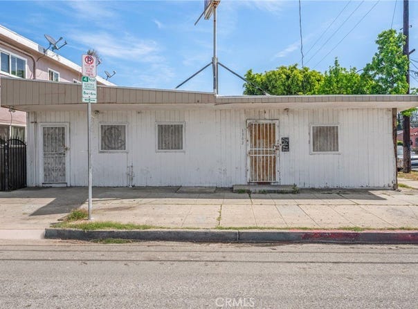 1302 N Wilmington Boulevard, Wilmington, CA 90744