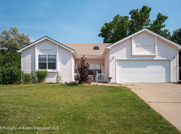 72 Juniper Lane, Battlement Mesa, CO 81635