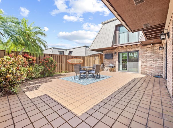 1420 Ocean Way, Jupiter, FL 33477