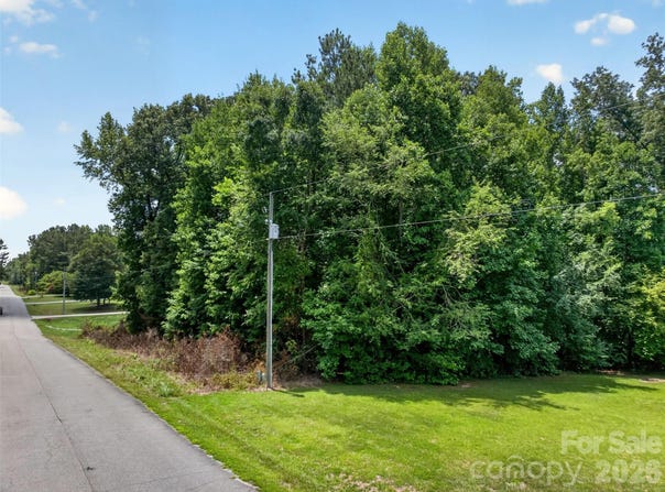 Lazy Oak Drive, Lancaster, SC 29720