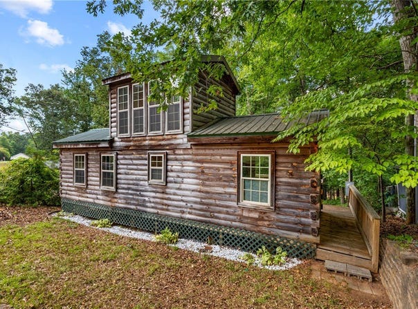 360 N Port Bass Drive, Fair Play, SC 29643