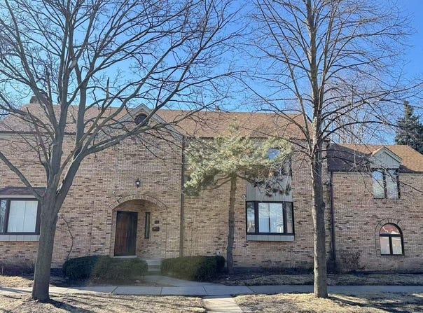 4956 S Campbell Avenue, Chicago, IL 60632