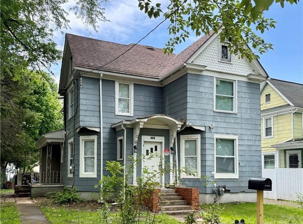 255 Lyon Street, Elmira, NY 14904