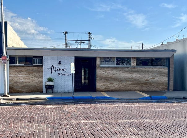 112 W Main St, Beloit, KS 67420