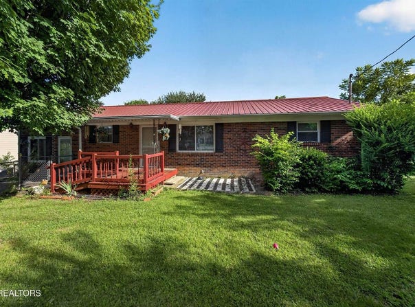 2709 Highway 11-E W, Strawberry Plains, TN 37871