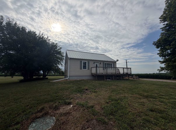 3070 Cass Ave, Salix, IA 51052
