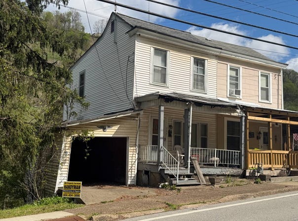 157 Valley Blvd, Wheeling, WV 26003