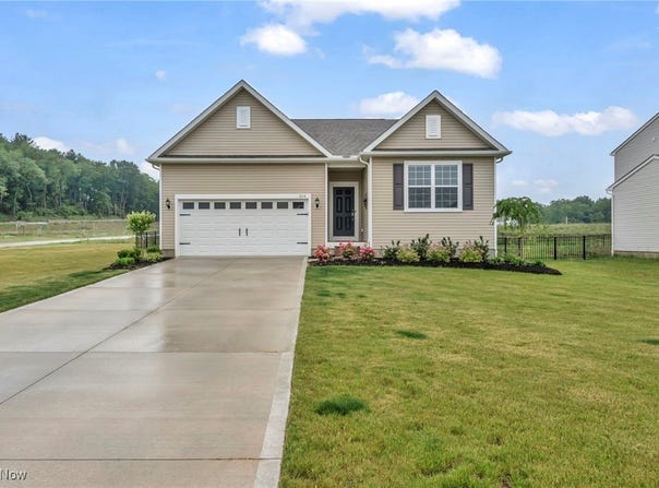 1014 Marissa Drive, Wadsworth, OH 44281