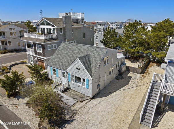 2904 Atlantic Avenue, Long Beach Twp, NJ 08008