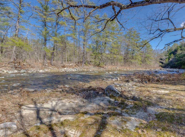 1502 River Road, Lisbon, NH 03585