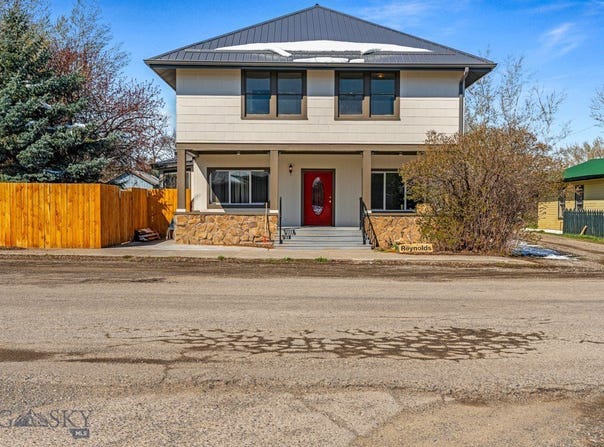 8 N Division Street, Reed Point, MT 59069