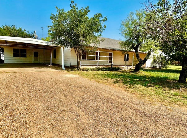 1117-1121 S Washington, Aspermont, TX 79502