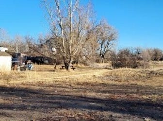 719 N 3rd St, Miles City, MT 59301