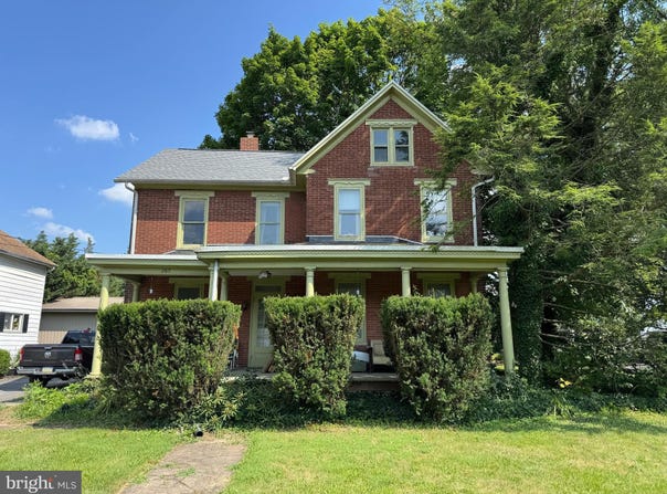 265 E YORK STREET, BIGLERVILLE, PA 17307