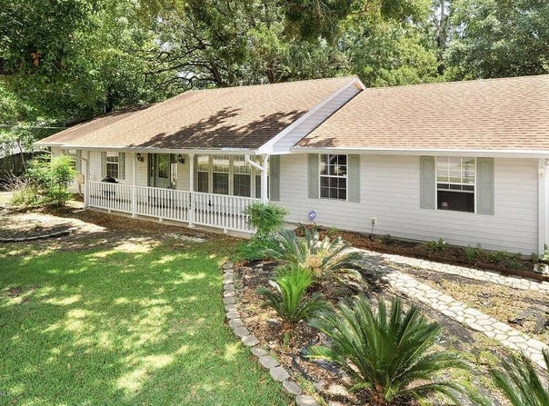 1154 E Old Pass Rd., Long Beach, MS 39560