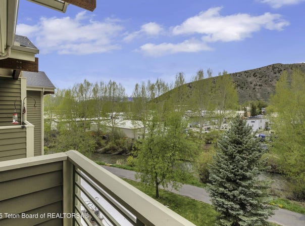 1325 S HIGHWAY 89, Jackson, WY 83001