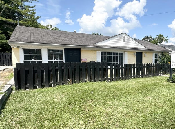 532 South College Street, Harrodsburg, KY 40330