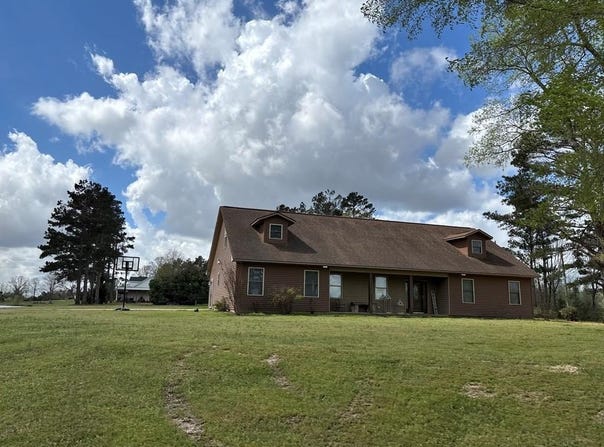 268 Bryer Lake Drive, PONTOTOC, MS 38863