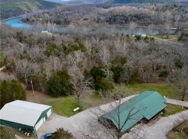 590 County Road 214, Eureka Springs, AR 72631