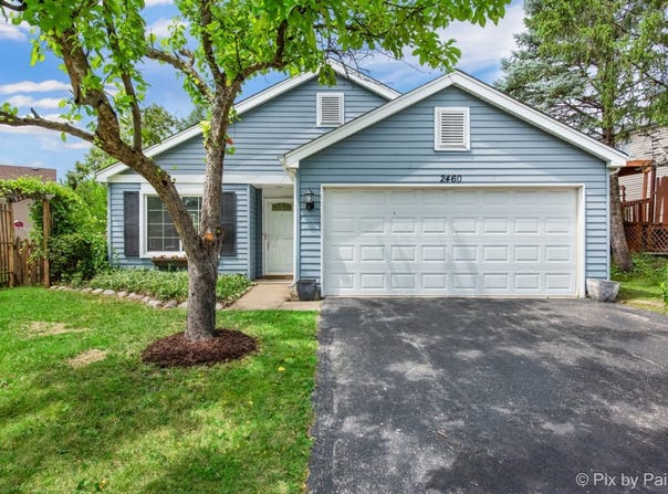 2460 Concord Drive, Woodridge, IL 60517