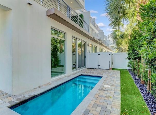 5 SE 11th Ave, Fort Lauderdale, FL 33301