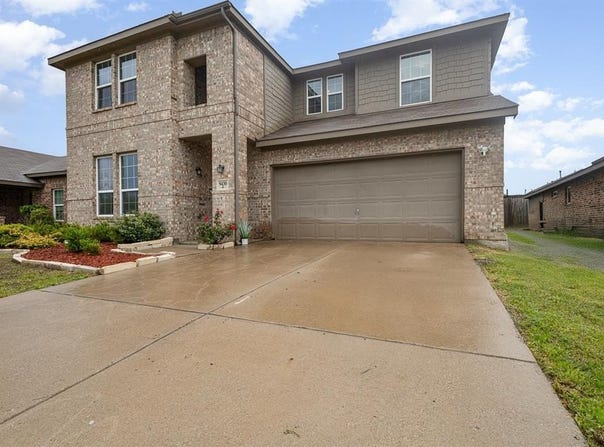 9430 Smoke Tree Drive, Forney, TX 75126