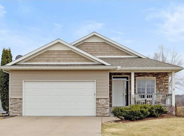 1001 Harvest Way, Lake City, MN 55041