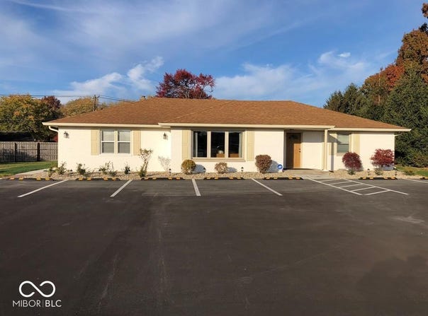 7662 S Us 31 Highway S, Indianapolis, IN 46227