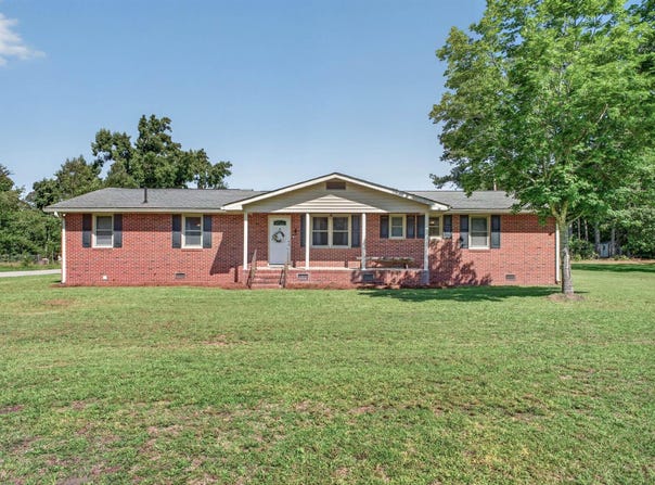 103 E Hill Drive, Johnston, SC 29832