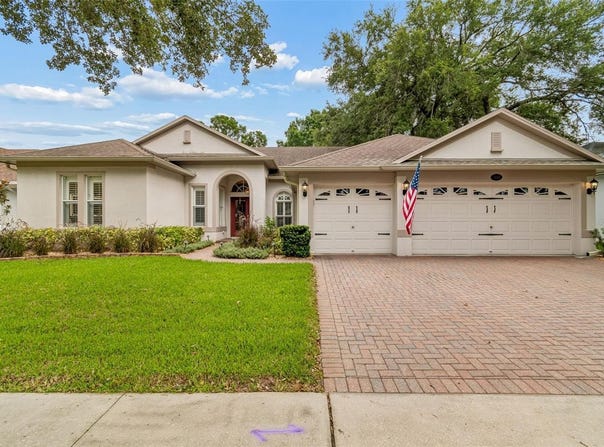 3825 MISTY LANDING Drive, VALRICO, FL 33594