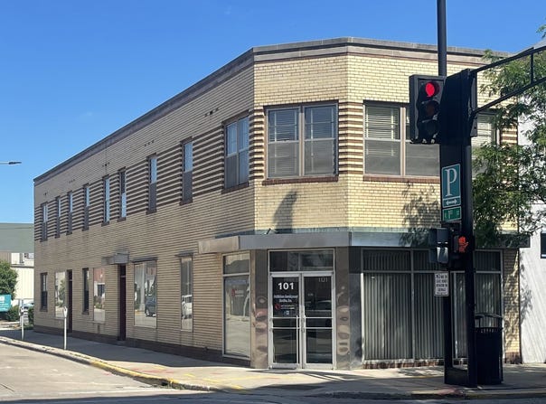 101 S MAIN Street, FOND DU LAC, WI 54935-4228