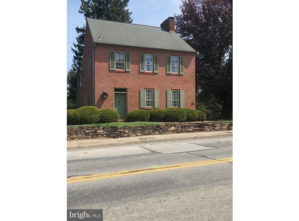 206 E KING STREET, EAST BERLIN, PA 17316