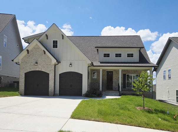 9877 Trestle Circle, Ooltewah, TN 37363