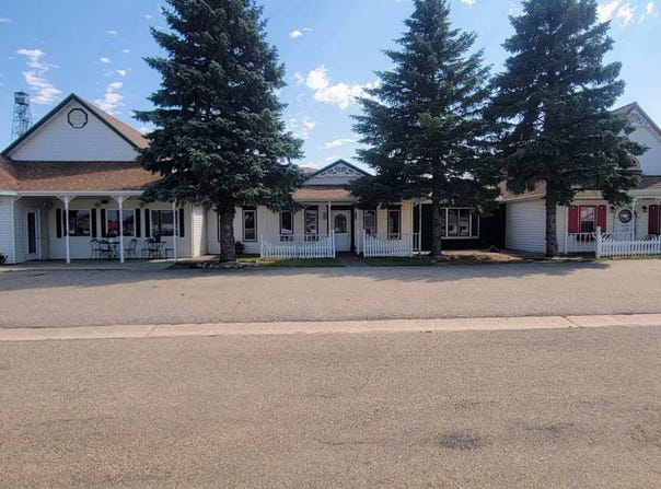 104 & 106 US-Highway 2 SW, Rugby, ND 58368