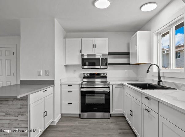 2430 West Avenue, Rifle, CO 81650
