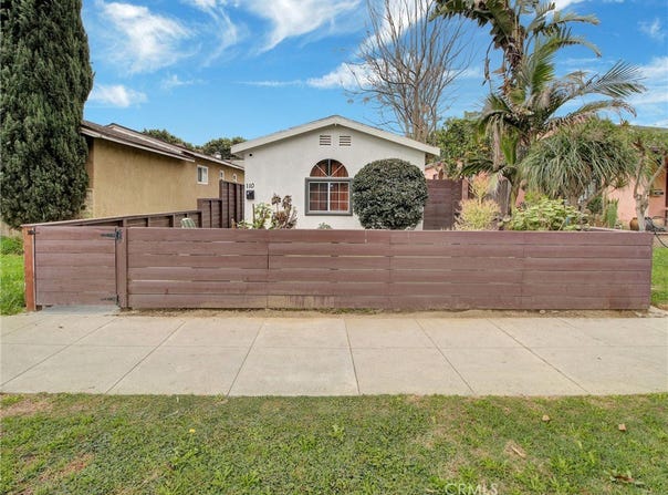 110 W Forhan Street, Long Beach, CA 90805