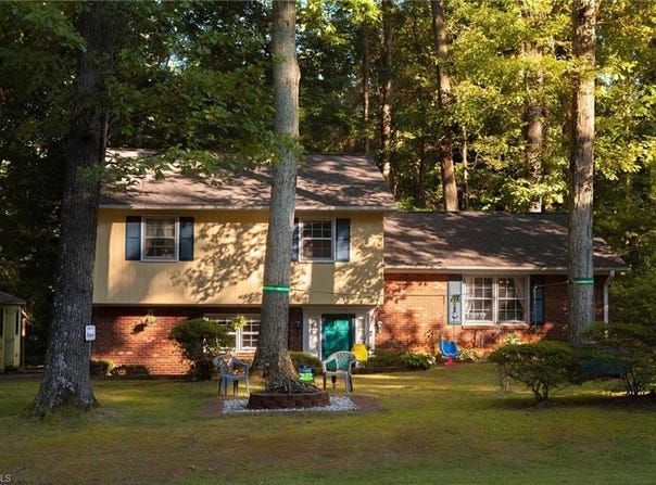 166 Charlotte Place, Advance, NC 27006