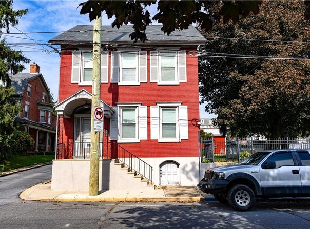 123 Front Street, Catasauqua Boro, PA 18032