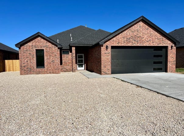 404 W 5th, Denver City, TX 79323