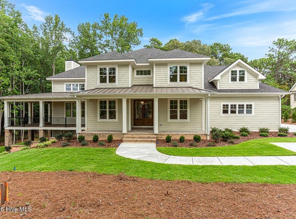 48 Glasgow Drive, Pinehurst, NC 28374