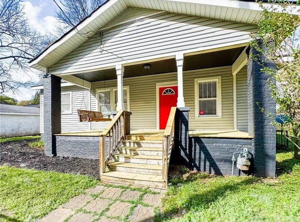 1735 Spring Avenue, East Point, GA 30344