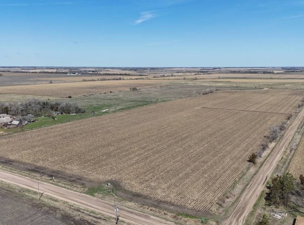3838 E Prairie Road, Grand Island, NE 68801