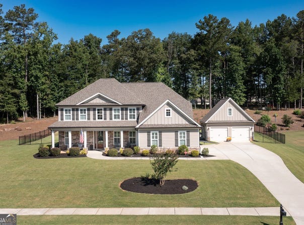 227 Blue Point Parkway, Fayetteville, GA 30215