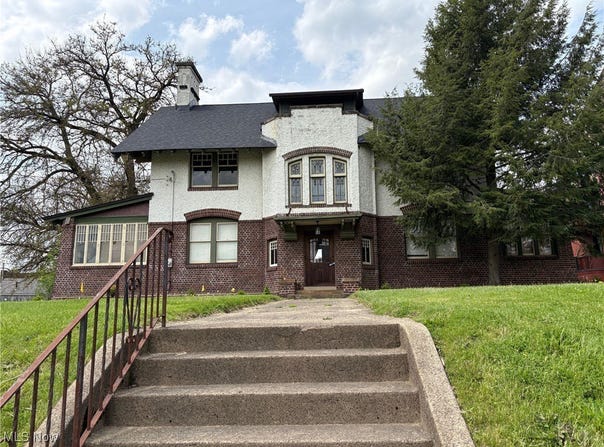 1421 Market Avenue N, Canton, OH 44714