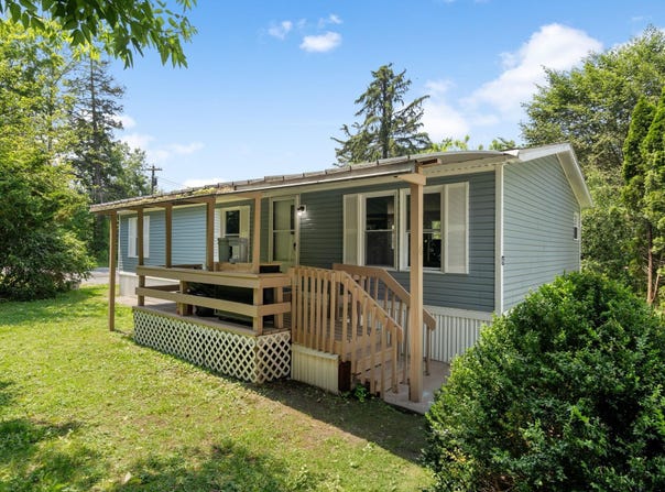 6 Sparrow Street, Newburgh, NY 12550