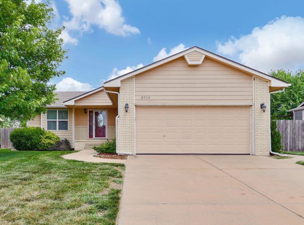 2914 E Kite, Wichita, KS 67219