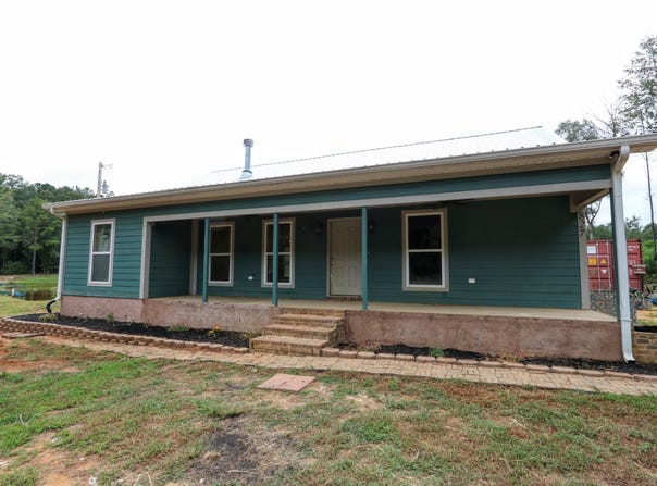 827 Rd 1451, Tupelo, MS 38804