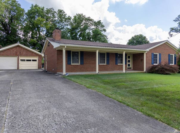208 West Virgina Ave, Lebanon, KY 40069