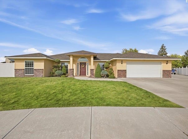 4504 Desert Cove, West Richland, WA 99353