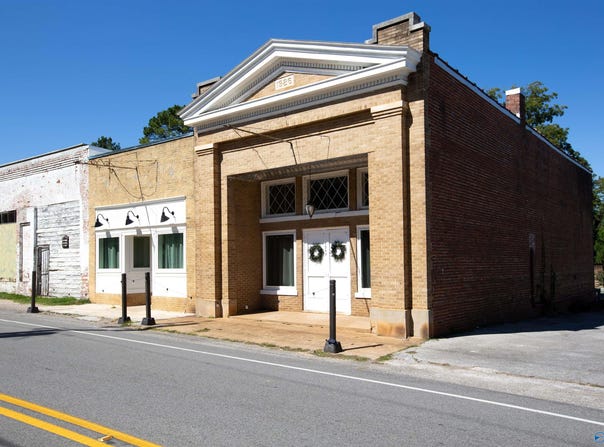 1743 New Market Road, New Market, AL 35761